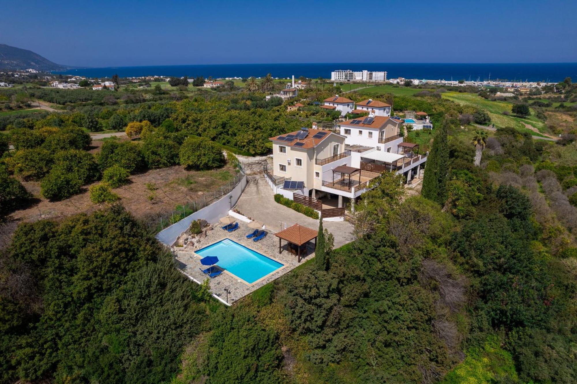 Villa Ira Finiki لاشي المظهر الخارجي الصورة